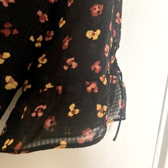 Madewell silk blouse. Size 12 - Picture 5 of 6